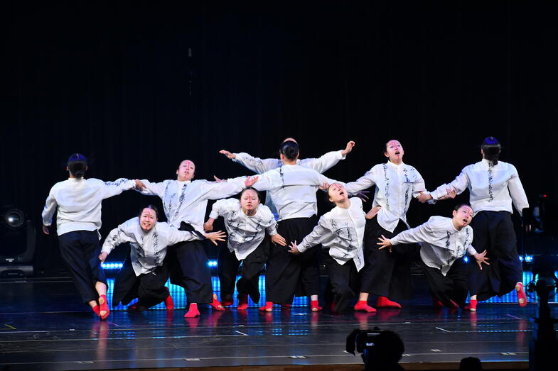 img_dancestadium_high _1.jpg