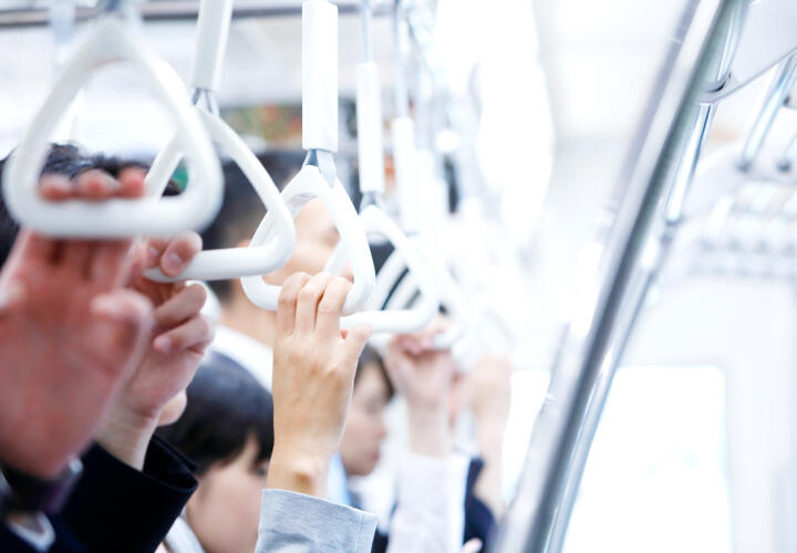 満員電車と働く人の健康
